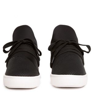 STEVE MADDEN LANCER WOMEN'S BLACK SNEAKER